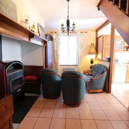 度假居 Maison De Charme Renovee Pres Des Gorges, Jardin Prive, Cheminee, Terrasse, Proche Salers Et Puy Mary - Fr-1-742-160 Pléaux